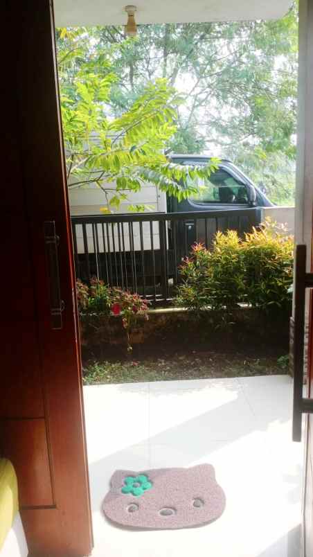 dijual rumah secondary murah pancoran mas depok
