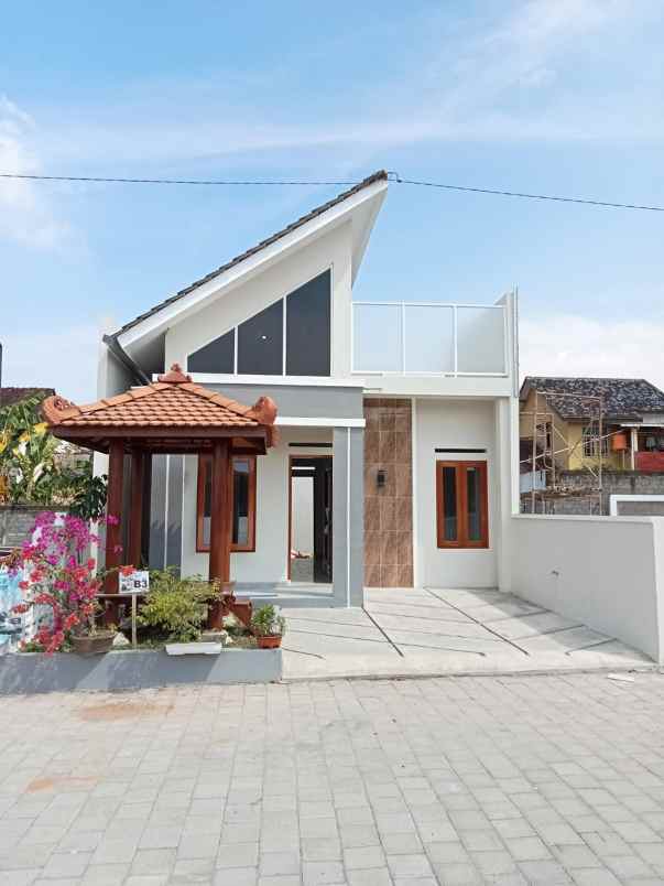 Rumah Modern Dengan Smart Lock Door Bisa Kpr Di Selomartani Kalasan