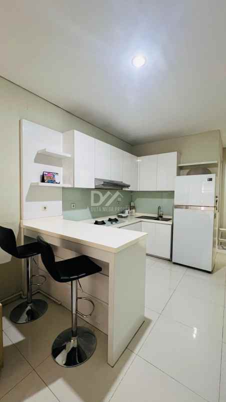 dijual rumah semi furnished di graha raya bintaro