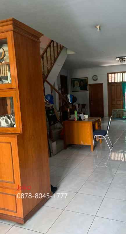 dijual rumah setiabudi