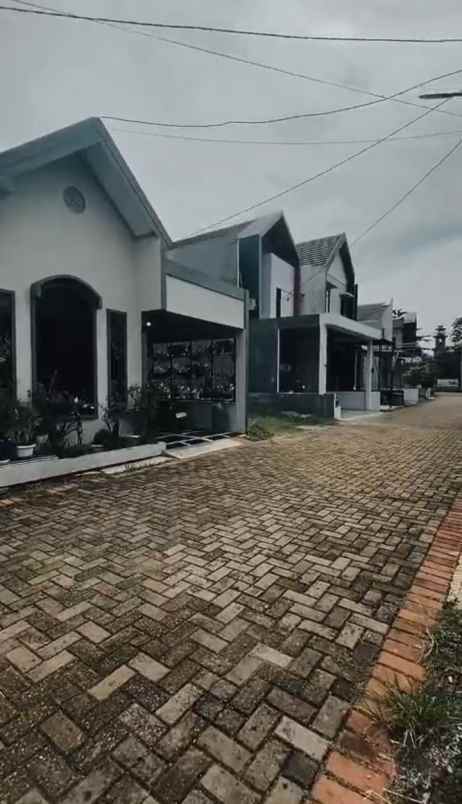 dijual rumah setu