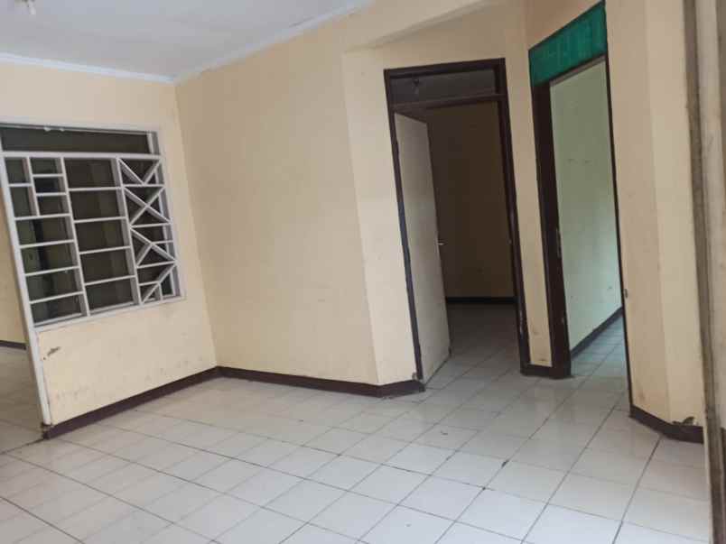 dijual rumah siap huni di taman kebalan indah