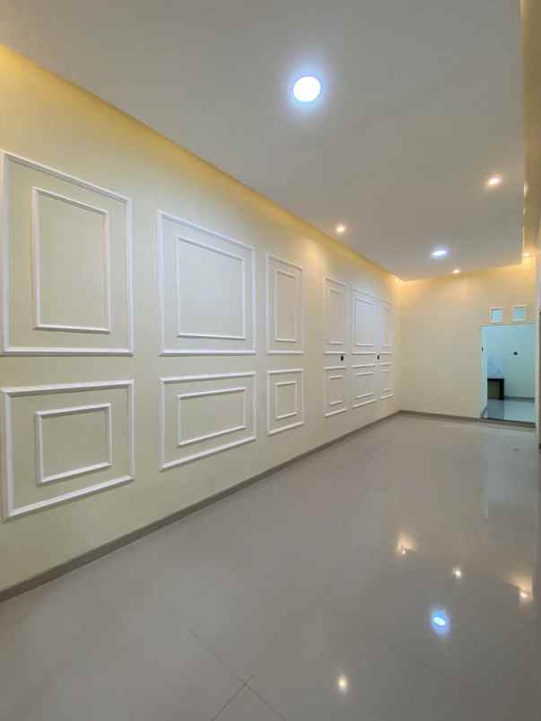 dijual rumah siap huni lokasi plamongan indah