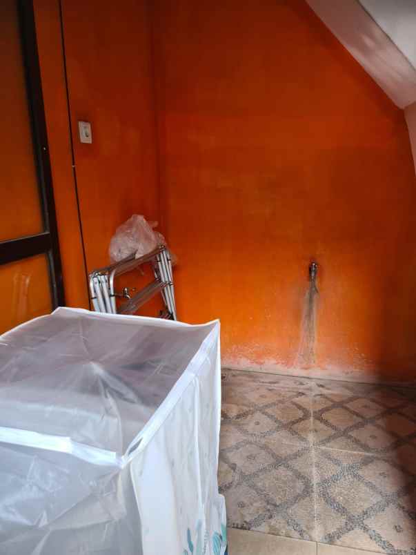 dijual rumah siaphuni di harapan indah bekasi