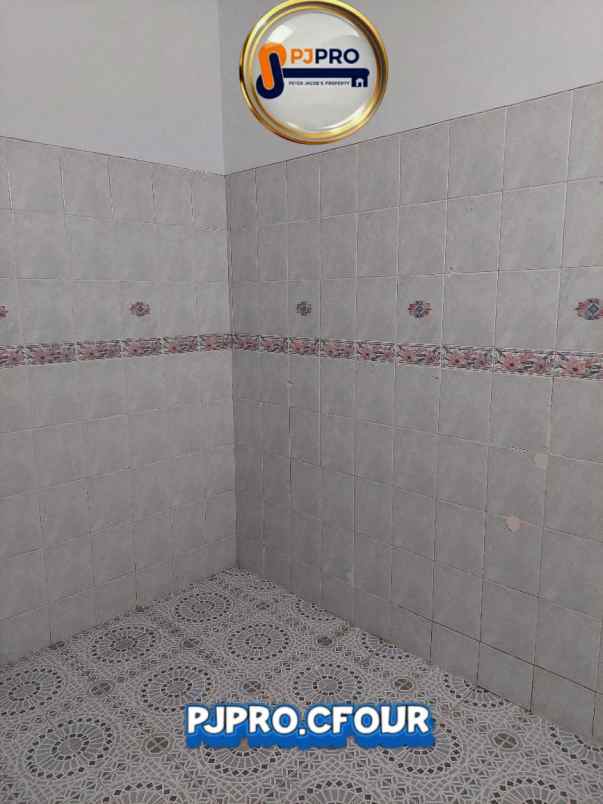 dijual rumah taman harapan baru