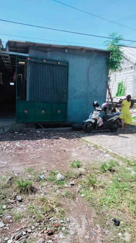 dijual rumah tambak medokan ayu