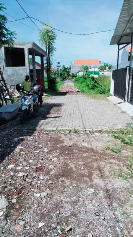 dijual rumah tambak medokan ayu