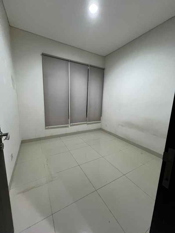 dijual rumah the eminent bsd cluster