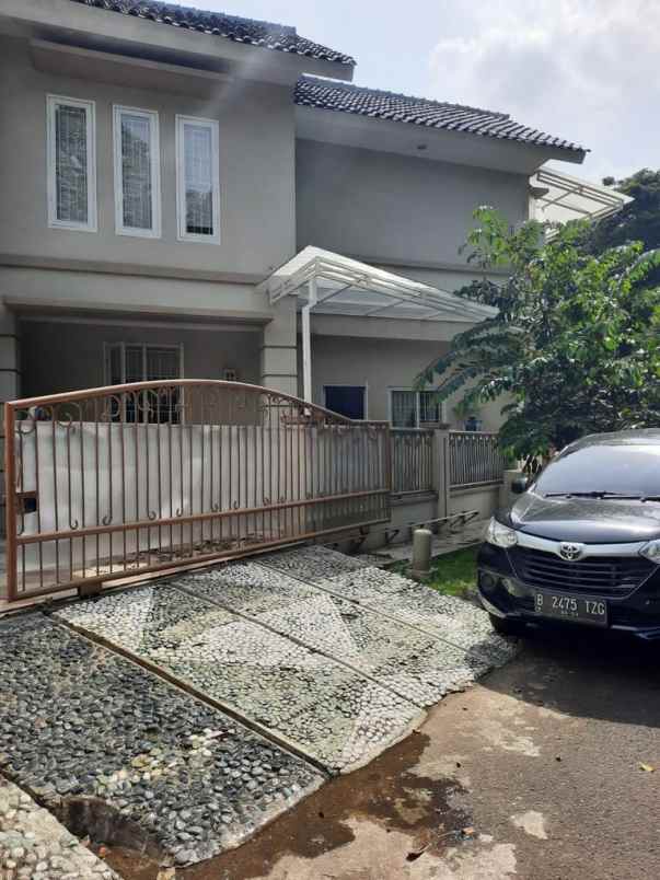 dijual rumah the royal residence
