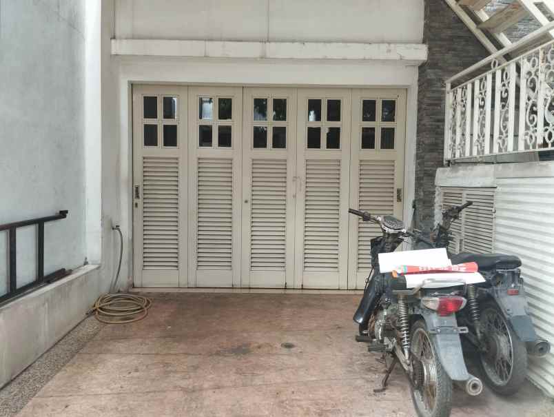 dijual rumah town house ebony pik