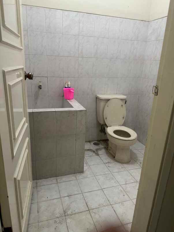 dijual rumah unimas garden regency