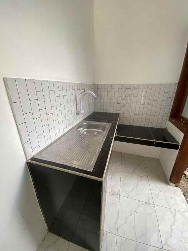 dijual rumah utara candi prambanan