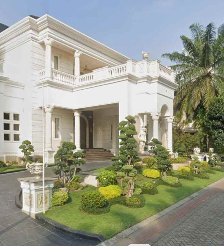 dijual rumah vila bukit regency pakuwon