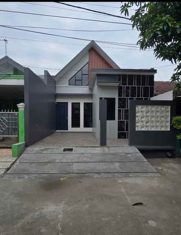dijual rumah villa indah permai kota bekasi