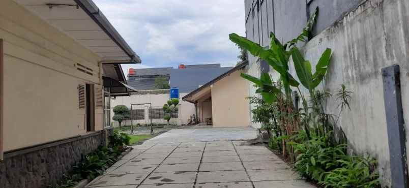 dijual rumah vintage di pasirkoja kota bandung