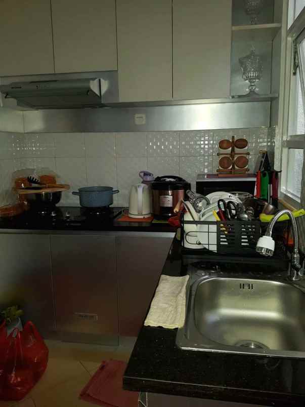 dijual rumah waringin permai