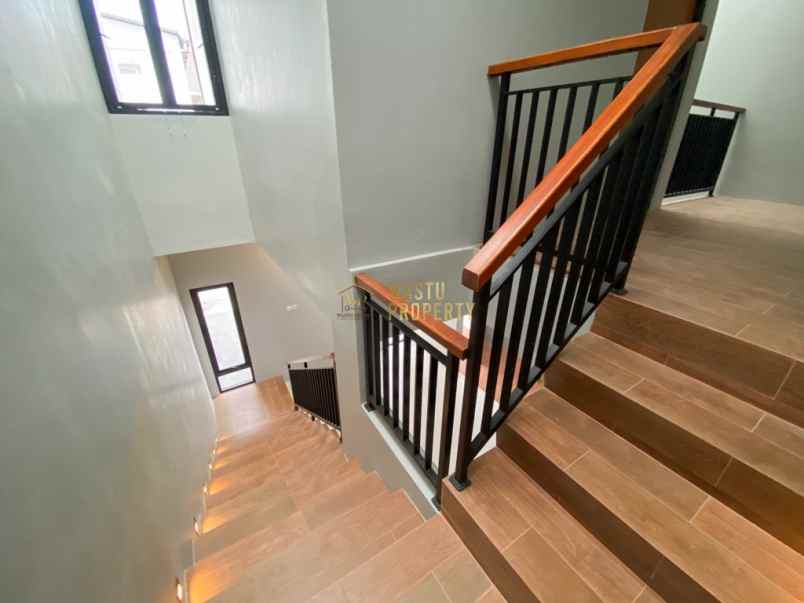 dijual rumah wedomartani kec ngemplak