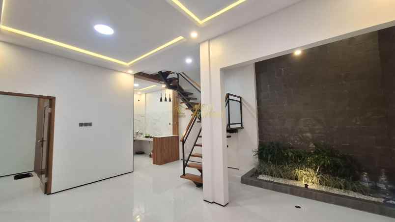 dijual rumah wedomartani ngemplak