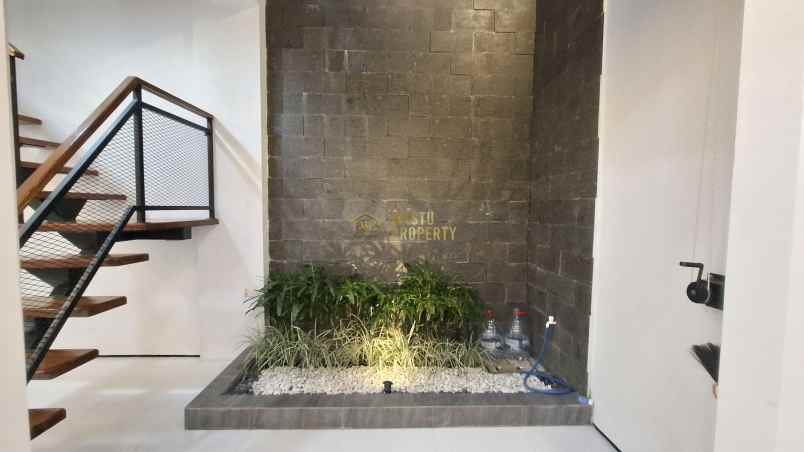 dijual rumah wedomartani ngemplak