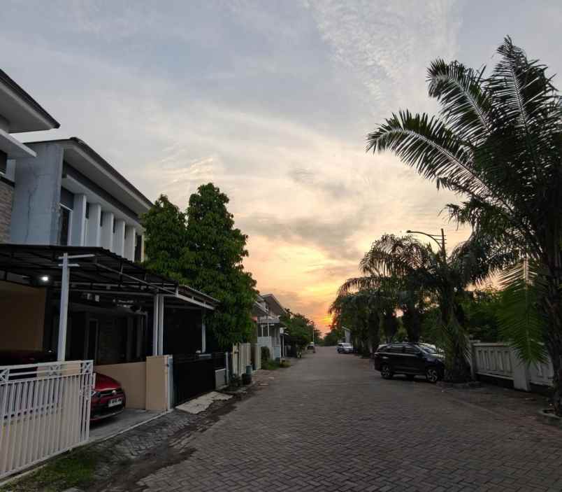 dijual rumah wisata semanggi mangrove surabaya
