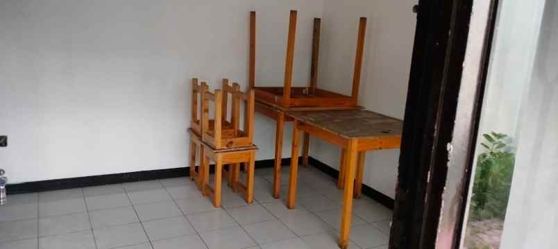 dijual rumah wisma permai