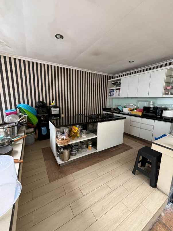 dijual ruman modern minimalis