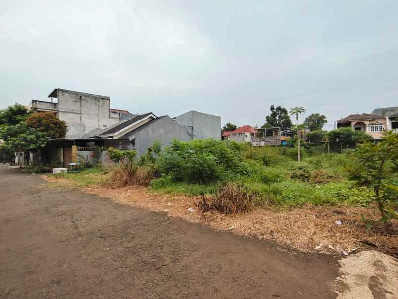 dijual tanah jalan kakatua