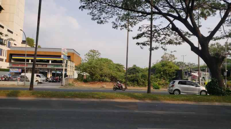 dijual tanah jl alam sutera boulevard
