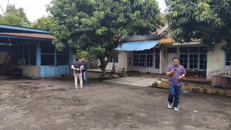 dijual tanah jl kapten pattimura