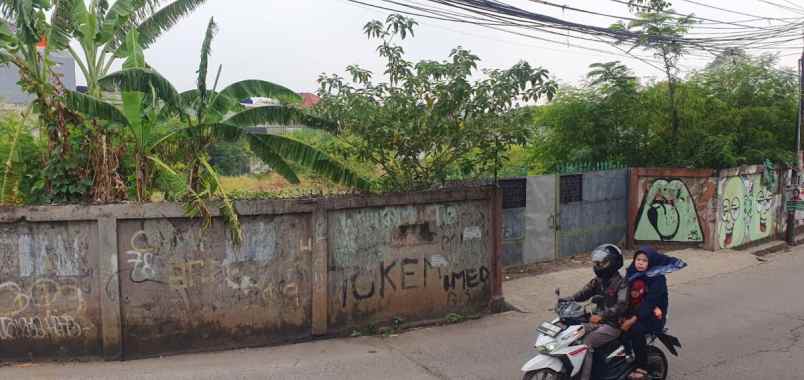 dijual tanah jl kemang sari iv no 1