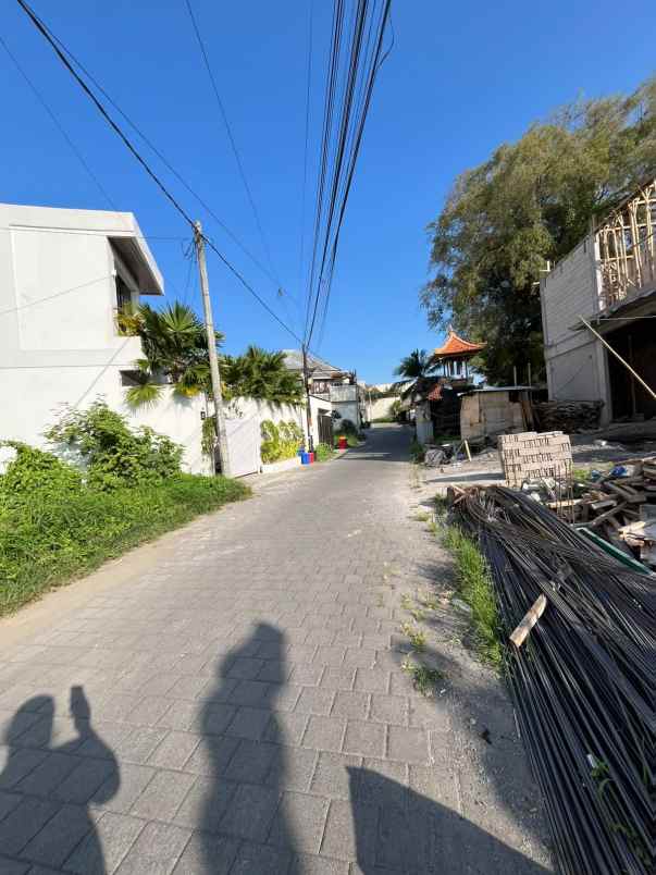 dijual tanah komplek villa jl tumbak bayuh