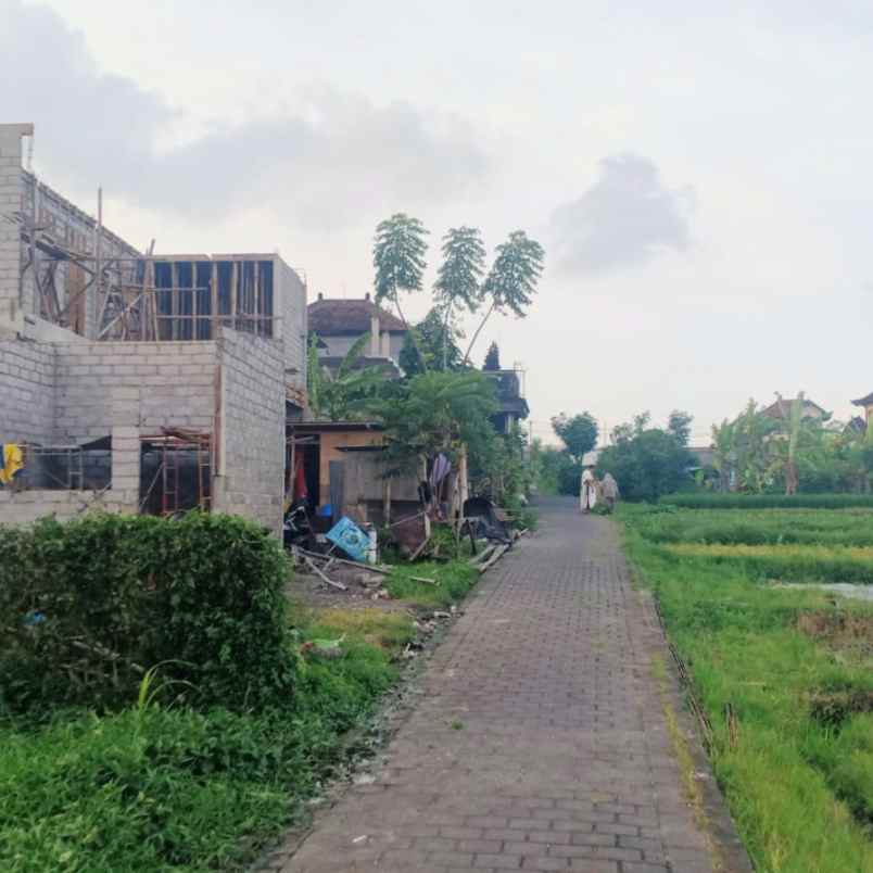 dijual tanah peguyangan