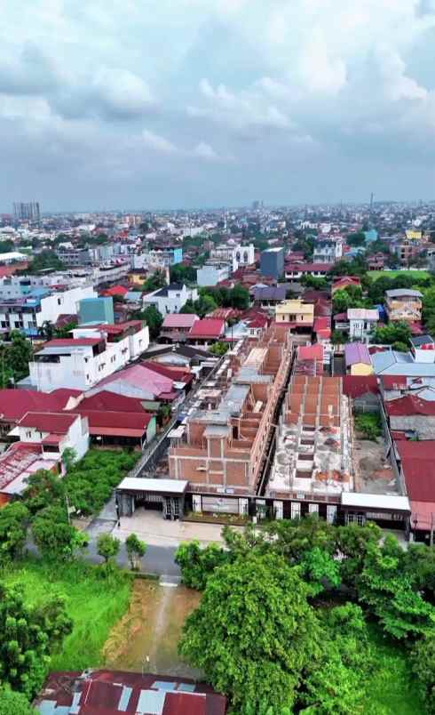 dijual villa jalan kemenangan tuasan