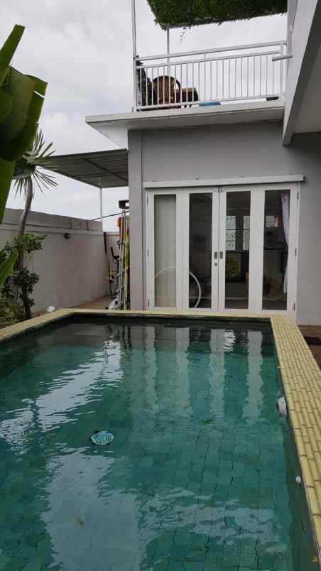 dijual villa jimbaran badung bali