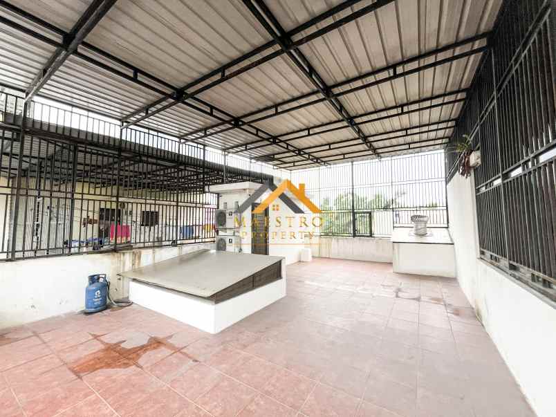 dijual villa komplek grand legian jalan