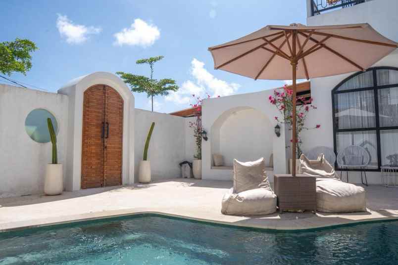 dijual villa ungasan