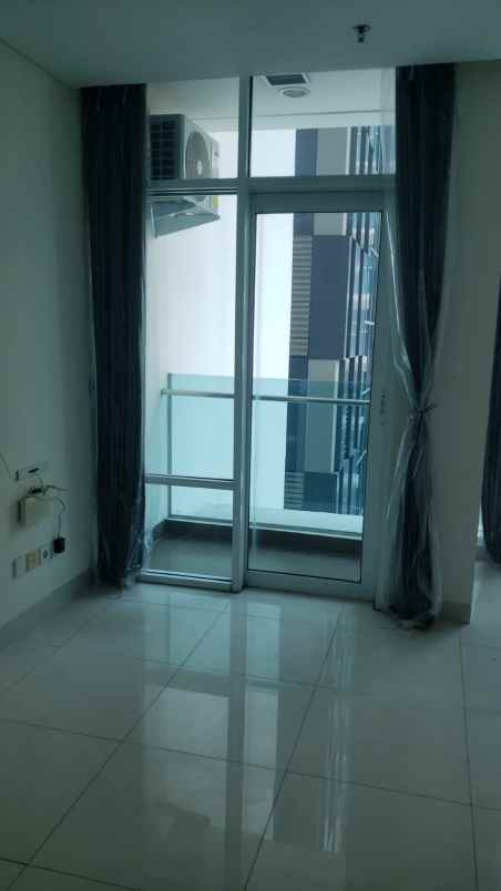disewakan apartemen jl alam sutera boulevard