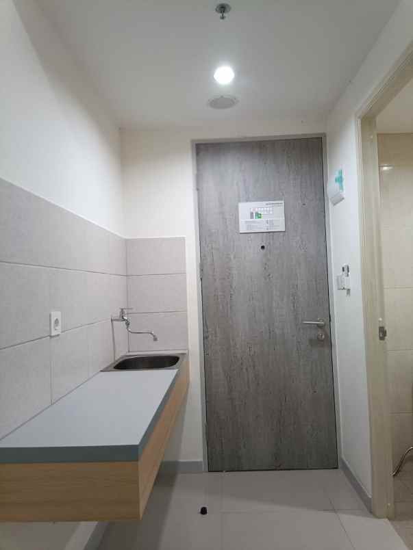 disewakan apartemen osaka pik2 studio murah