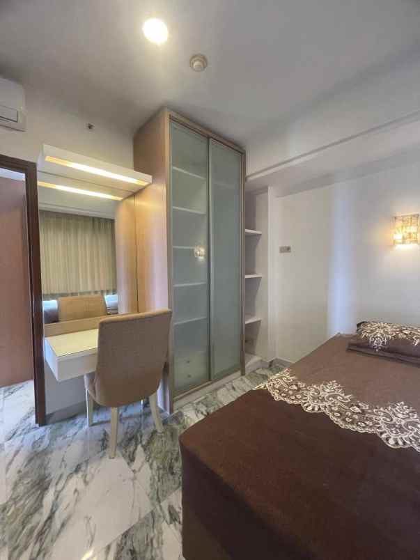 disewakan apartemen waterplace pakuwon indah