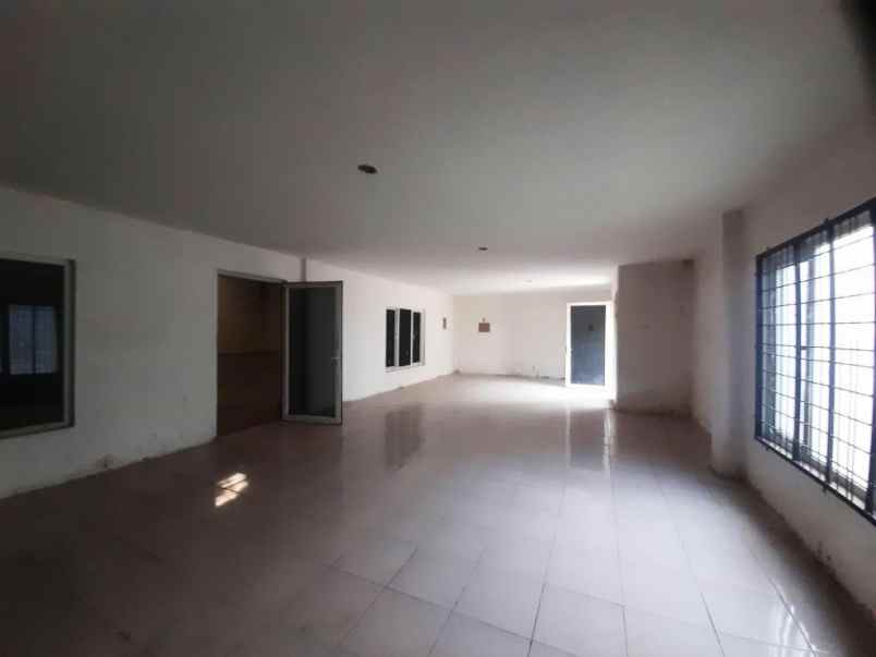 disewakan gudang di medan