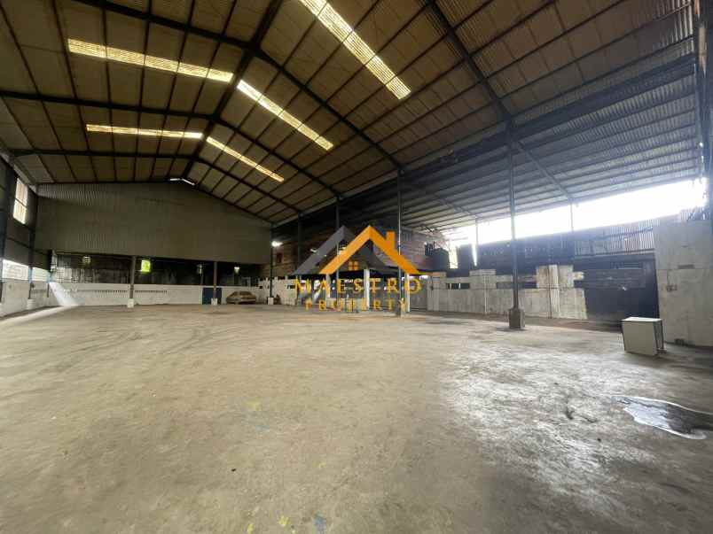 disewakan gudang jalan metal raya krakatau ujung