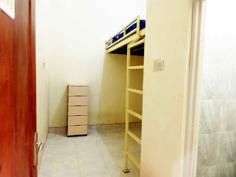 disewakan kost kost barokah jl kandangan