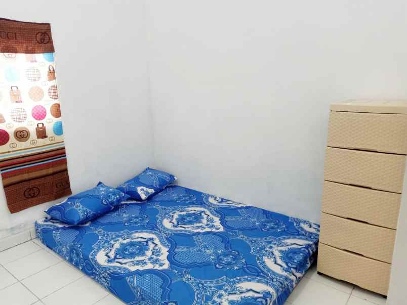 disewakan kost kost barokah jl kandangan
