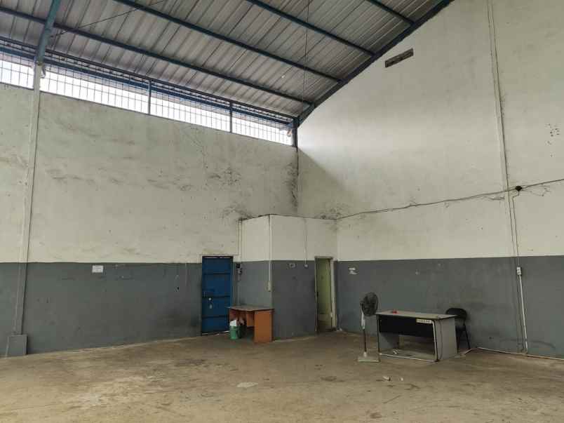 disewakan ruko gudang kantor jalan raya legok karawaci