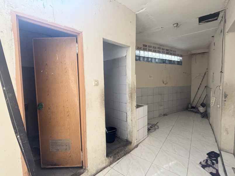 disewakan ruko gudang kantor jalan soepomo