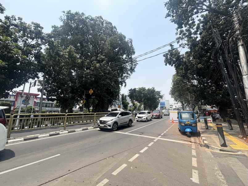 disewakan ruko gudang kantor jalan soepomo