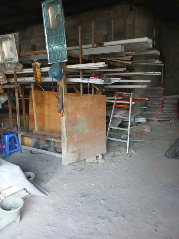 disewakan ruko gudang kantor tampingan