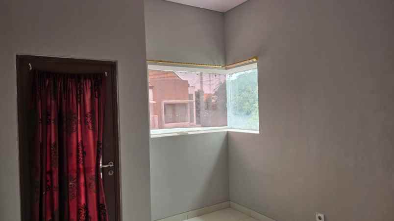 disewakan rumah cluster cassia jgc jakarta