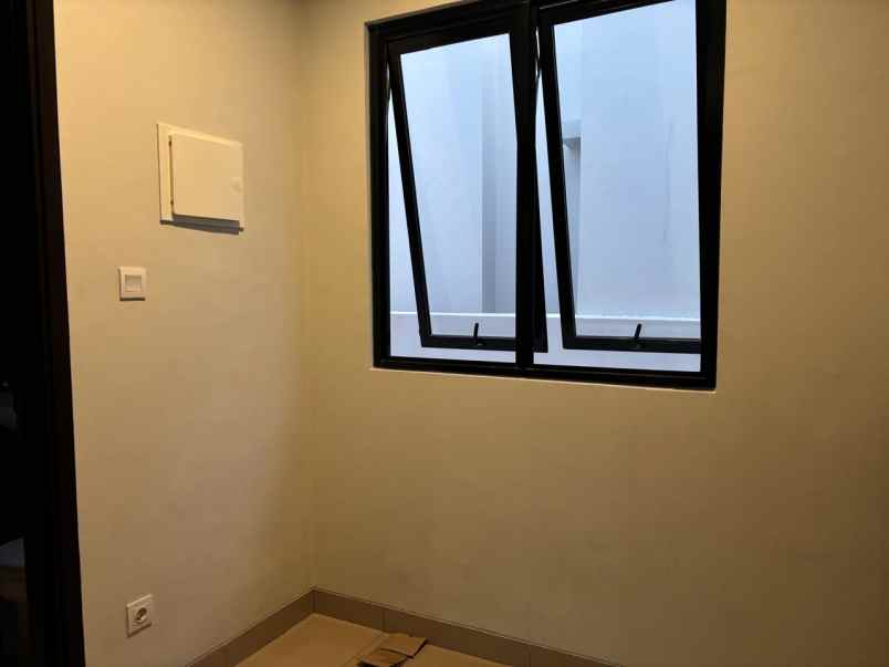 disewakan rumah cluster regia scg