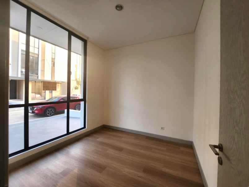 disewakan rumah cluster sentarum asya jgc